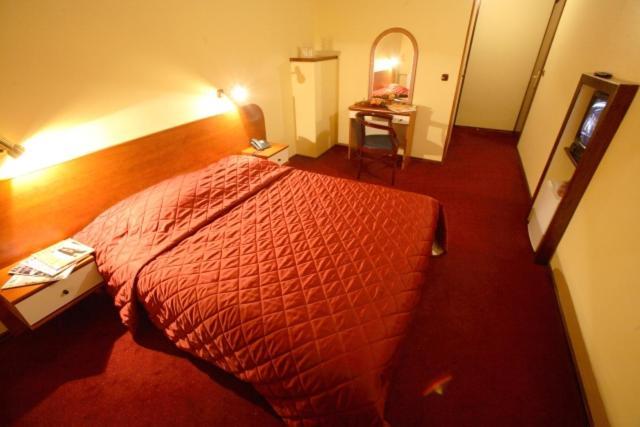 Hotel Dinara Livno Værelse billede