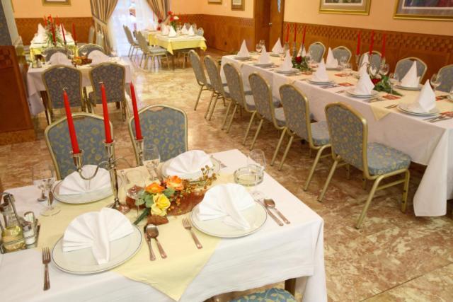 Hotel Dinara Livno Eksteriør billede