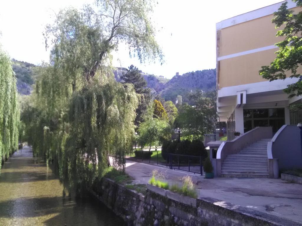 Hotel Dinara Livno Eksteriør billede