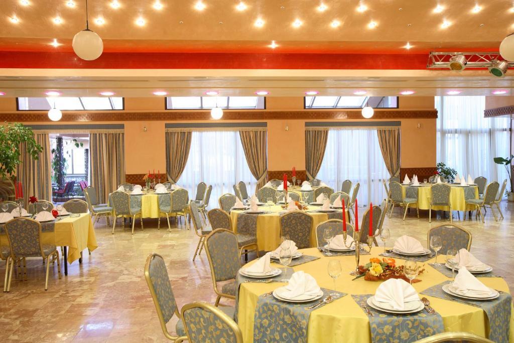 Hotel Dinara Livno Eksteriør billede